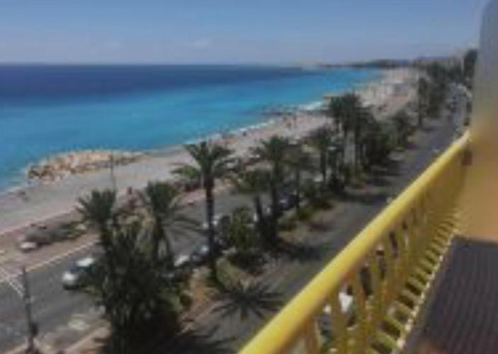 Beachfront Apartment Promenade Des Anglais Nizza Exterior foto