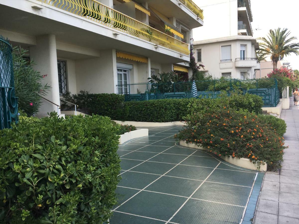 Beachfront Apartment Promenade Des Anglais Nizza Exterior foto